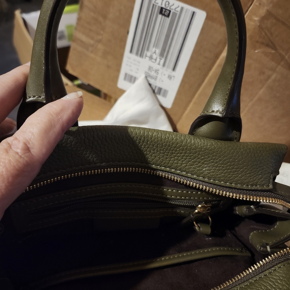 Handbag - Picture 2 of 4